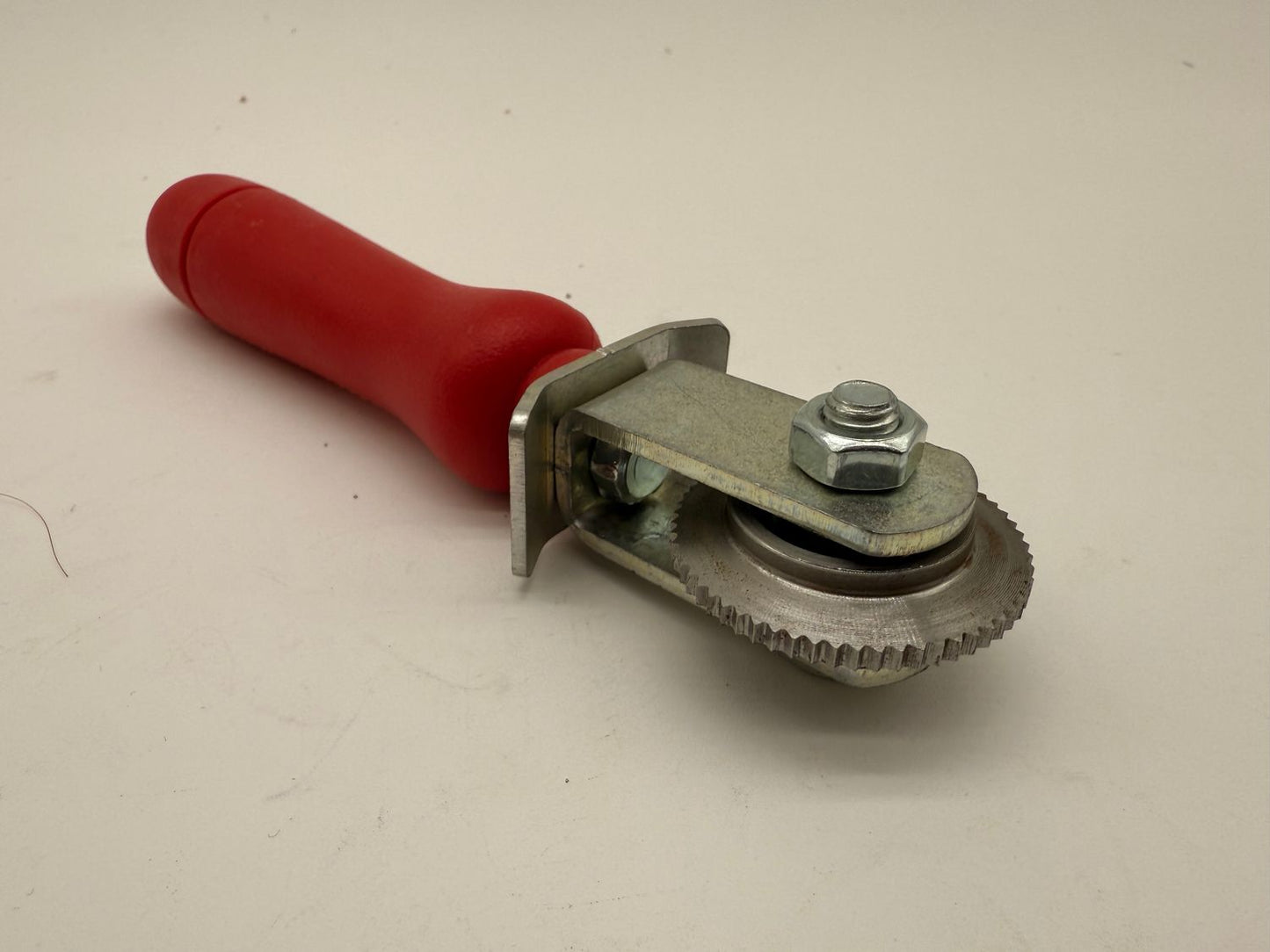 Knurled Roller 40mm x 2.5mm Stitching Roller.