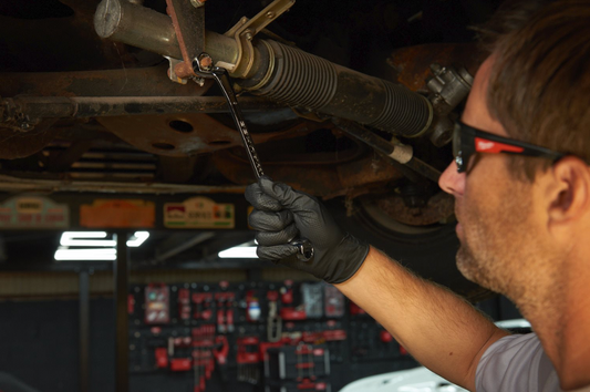 Milwaukee Nitrile disposable work gloves pack of 50 size 9 Large