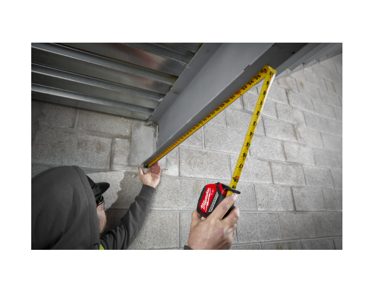 Milwaukee 8m / 26ft Magnetic Measuring Tape ( metric and imperial )