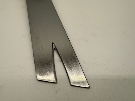 V Knife Sharp Edge Rubber Splicing Tool.