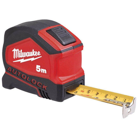 MILWAUKEE 5M AUTOLOCK TAPE MEASURE