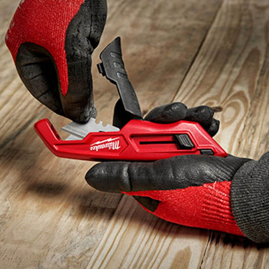MILWAUKEE SIDE SLIDING UTILITY KNIFE