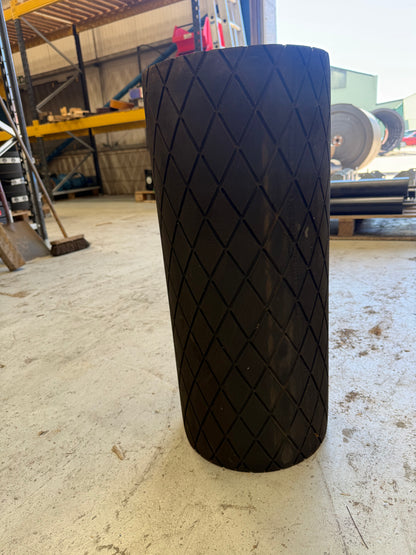 Autoclaved Ø273 × 650 mm drum with 50–75 mm shaft range.